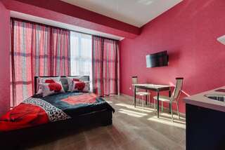 Гостиница Sun Hotel Ессентуки Улучшенный номер с 1 двуспальной кроватью (160х200см) и софой-1